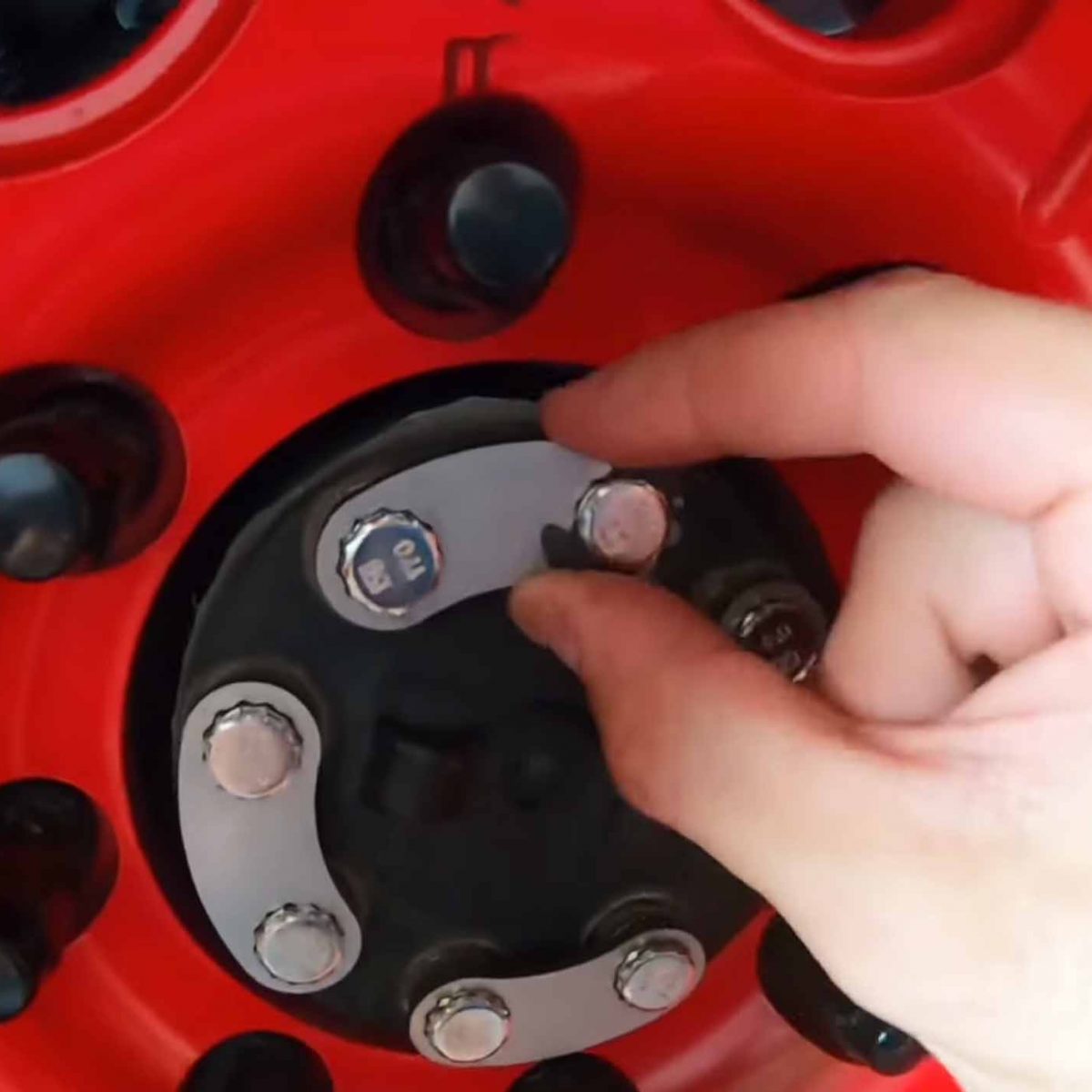 Dan from War Paint reviews our offroad axle/flange kits Stage 8